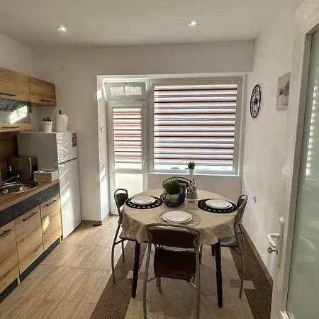 Adelina Appartement Tsarevo